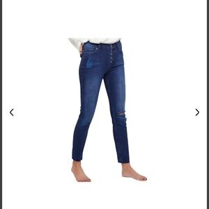 Free People 5 Front Button destroyed Reagan Darkwash